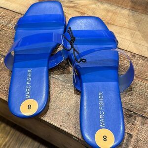 NWT-MARC FISHER BLUE SANDALS